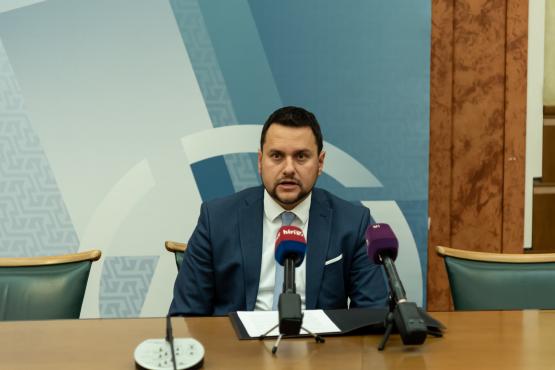 Vadász Viktor